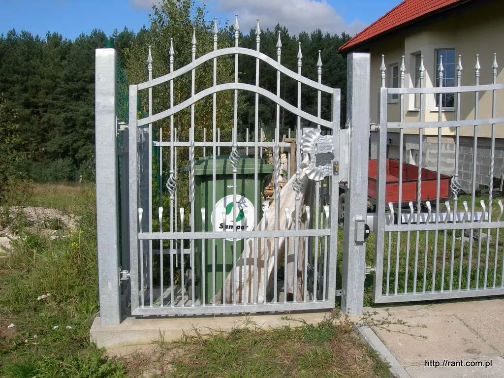 Ogrodzenia Metalowe - ogrodzenie metalowe 0082