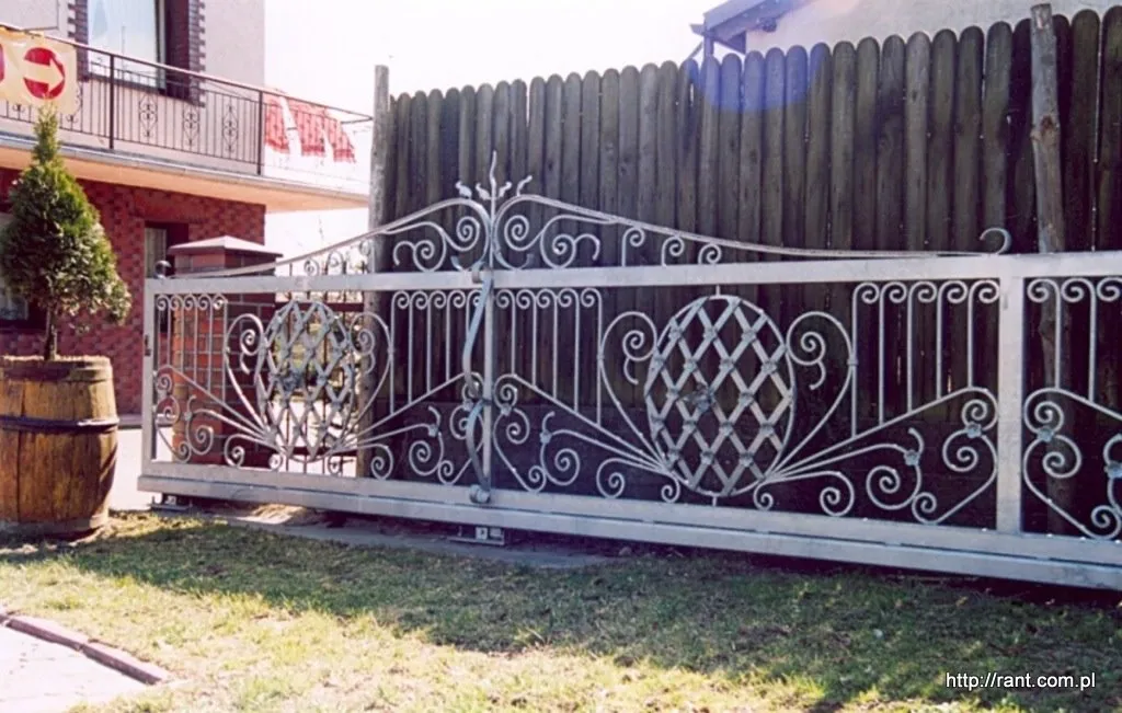 Ogrodzenia Metalowe - ogrodzenie metalowe 0101