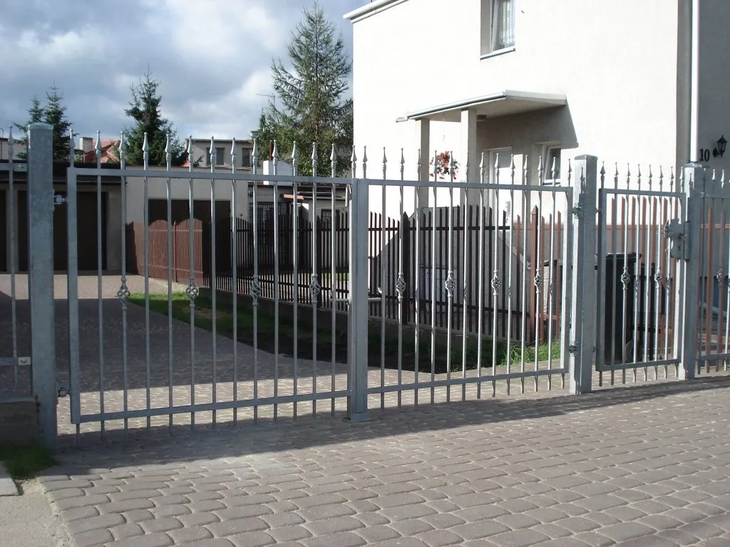 Ogrodzenia Metalowe - ogrodzenie metalowe 0130