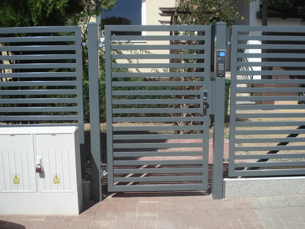 Ogrodzenia Metalowe - ogrodzenie metalowe 0233