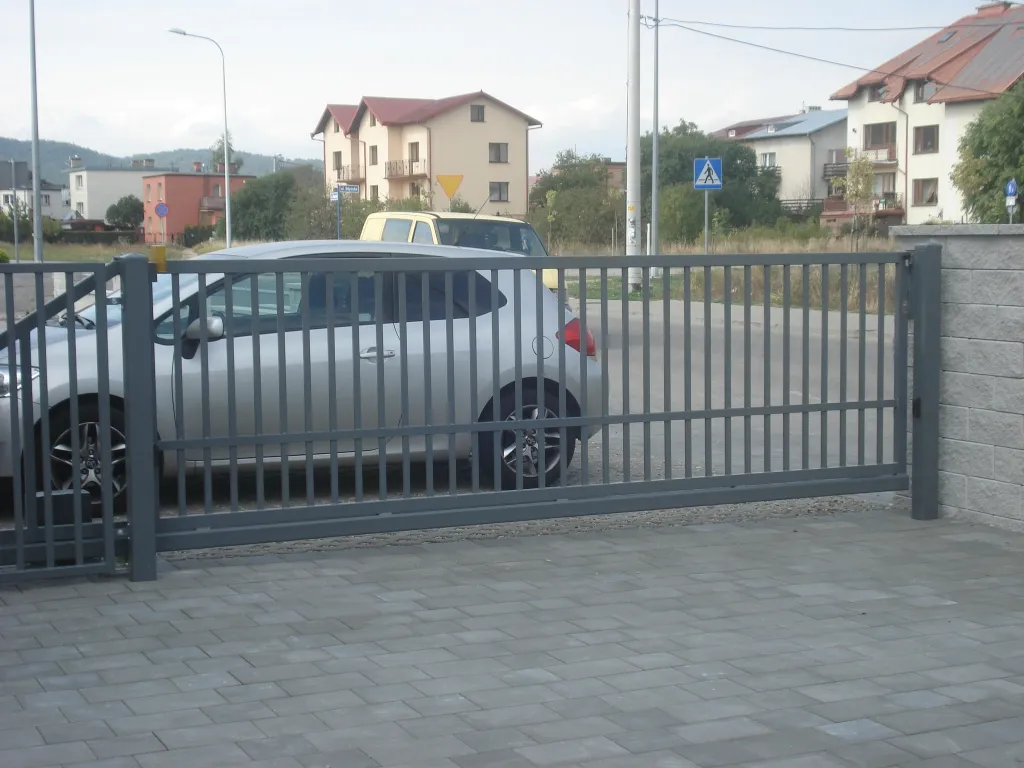 Ogrodzenia Metalowe - ogrodzenie metalowe 0240
