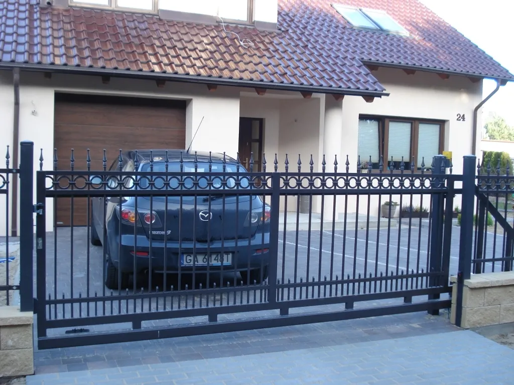 Ogrodzenia Metalowe - ogrodzenie metalowe 0274